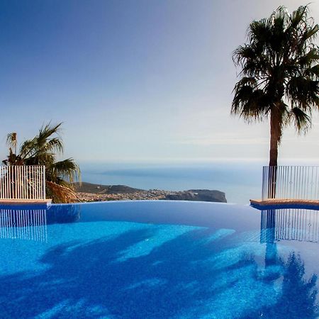 Nice Apartment In Cumbre Del Sol With Wifi Eksteriør billede