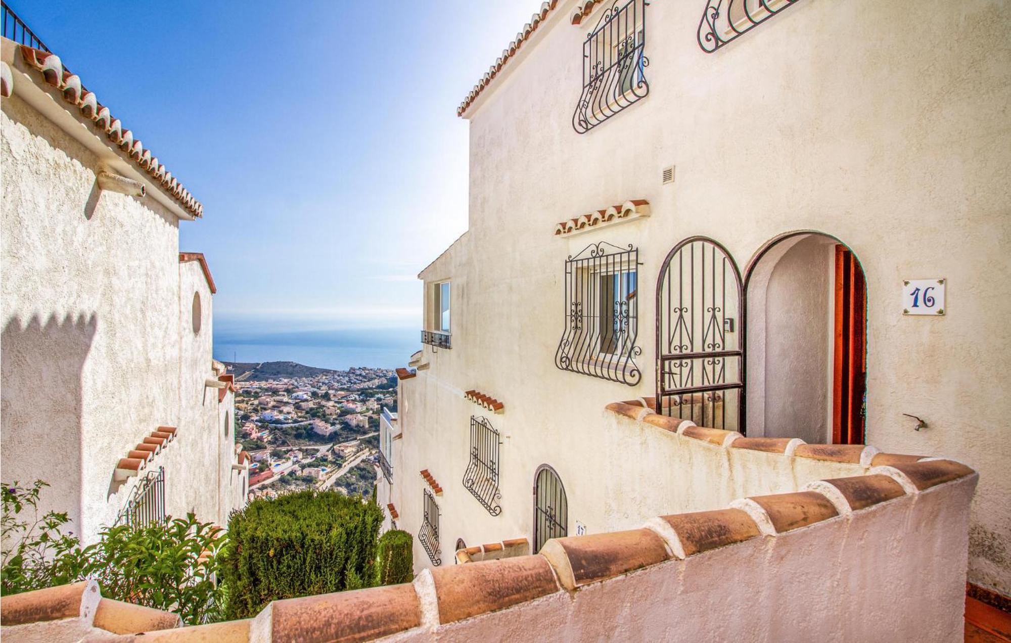 Nice Apartment In Cumbre Del Sol With Wifi Eksteriør billede